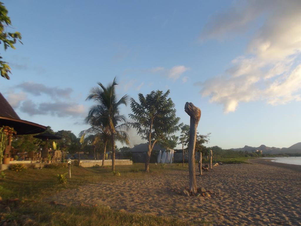 Luwansa Beach Hotel Labuan Bajo Εξωτερικό φωτογραφία